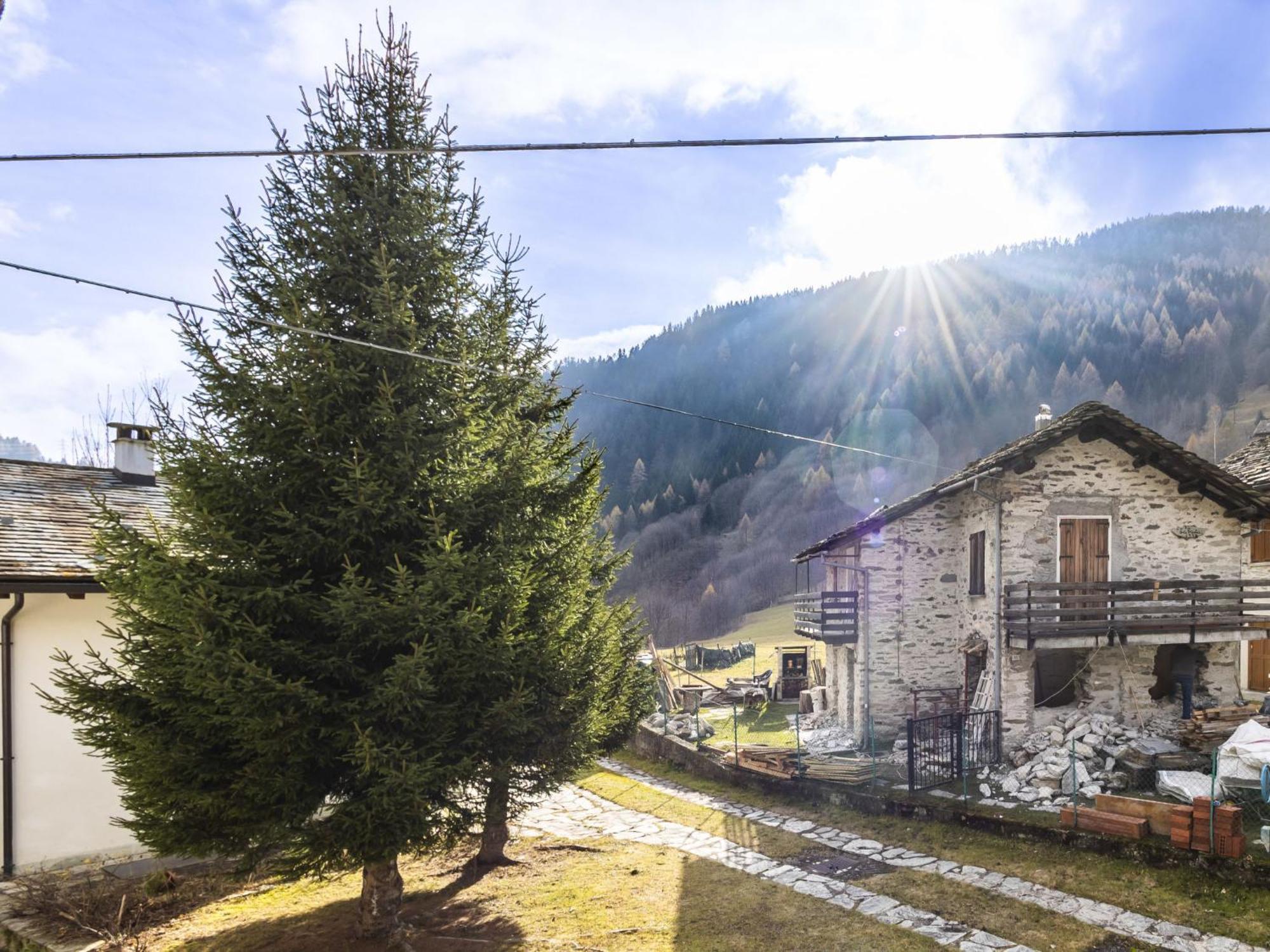 Appartement Isola Di Madesimo Apartments-3 By Interhome